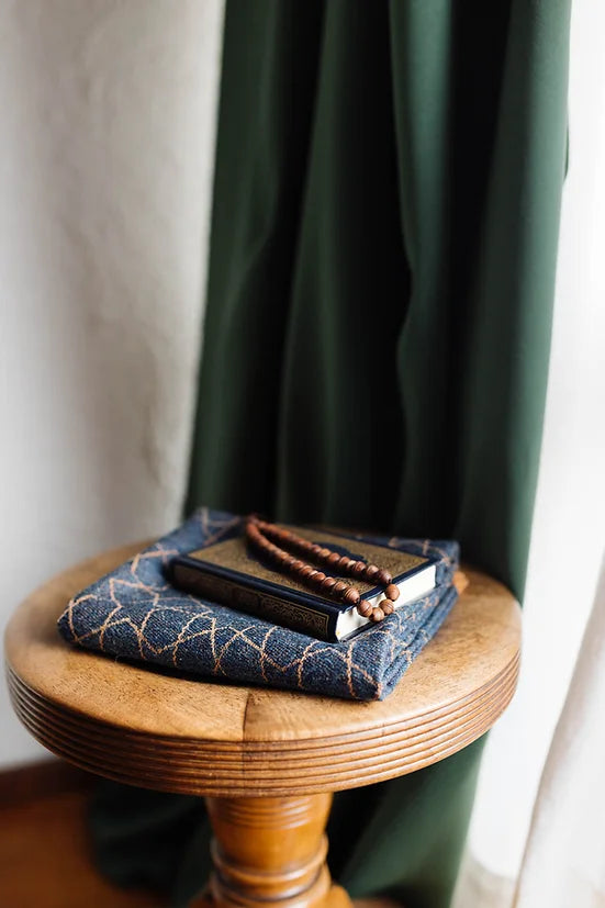 POCKET prayer rug - compact and light